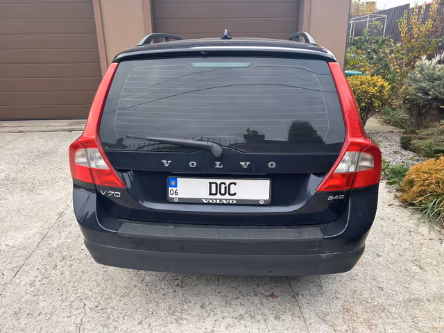 Volvo V70 - зображення 2