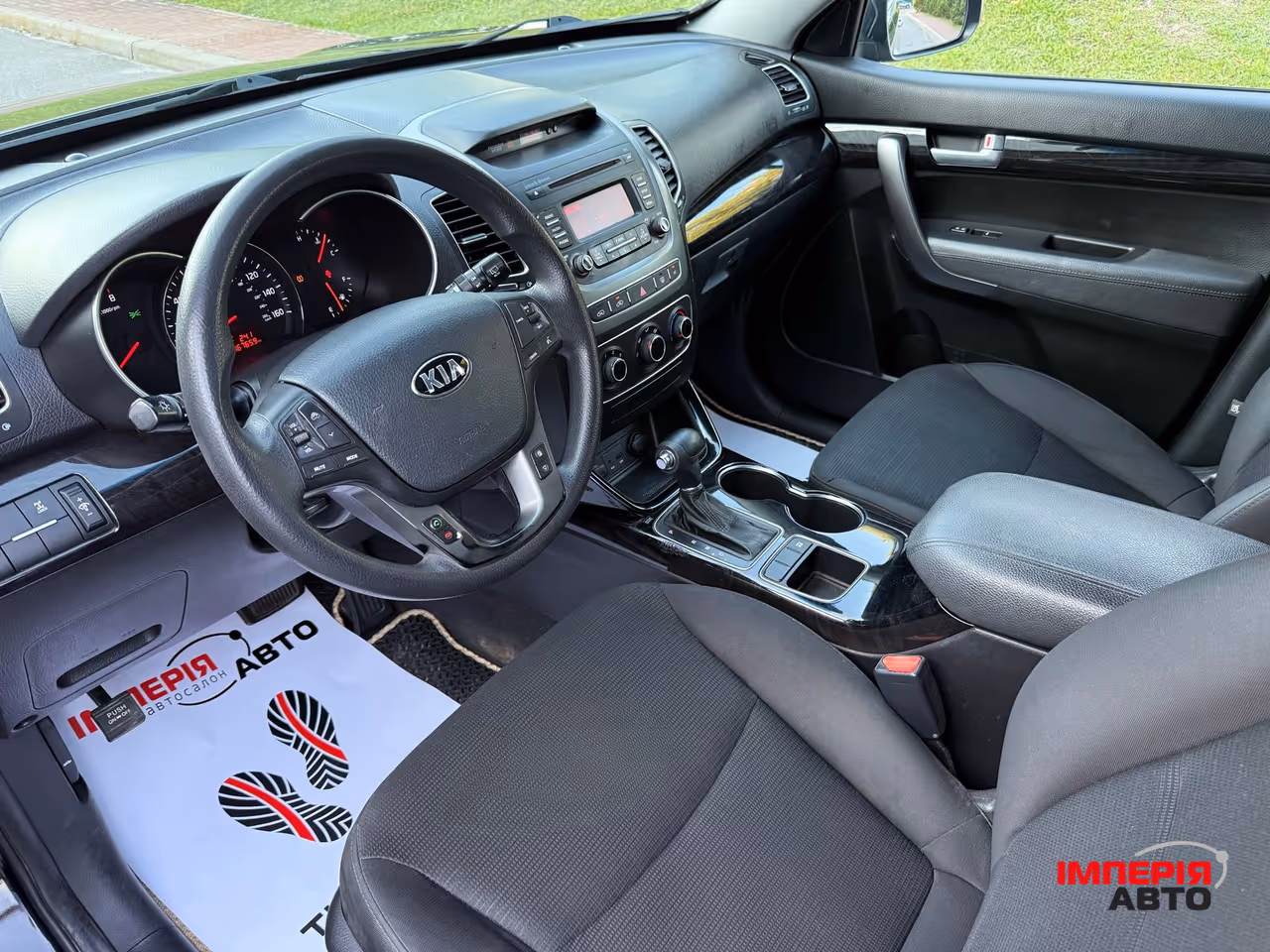 Kia Sorento - фото 10