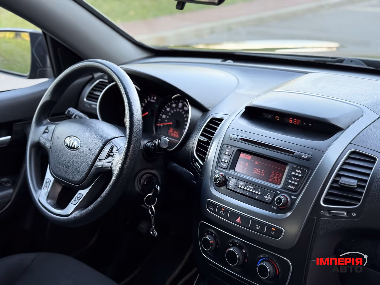 Kia Sorento - фото 16