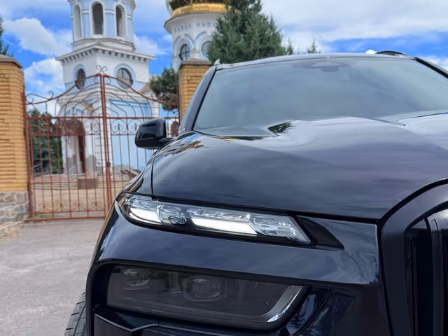 BMW X7 - зображення 5