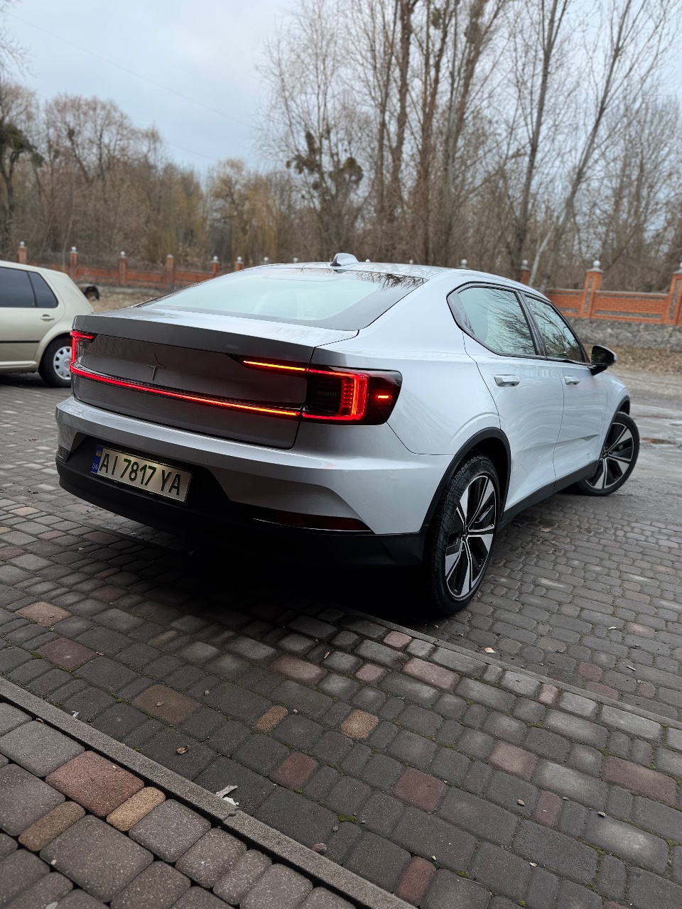 Polestar 2 - фото 5