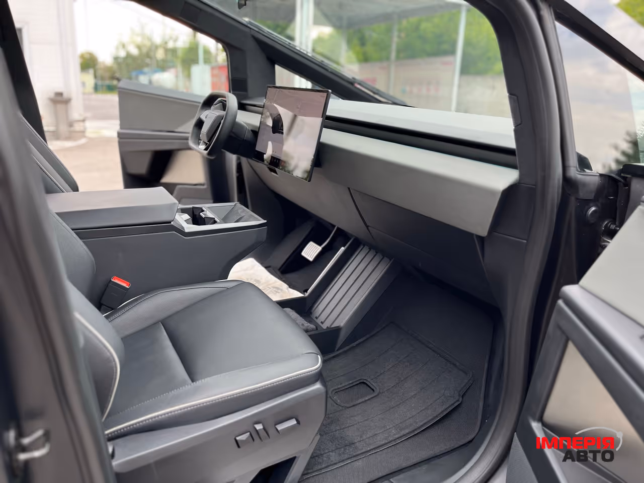 Tesla Cybertruck - фото 10