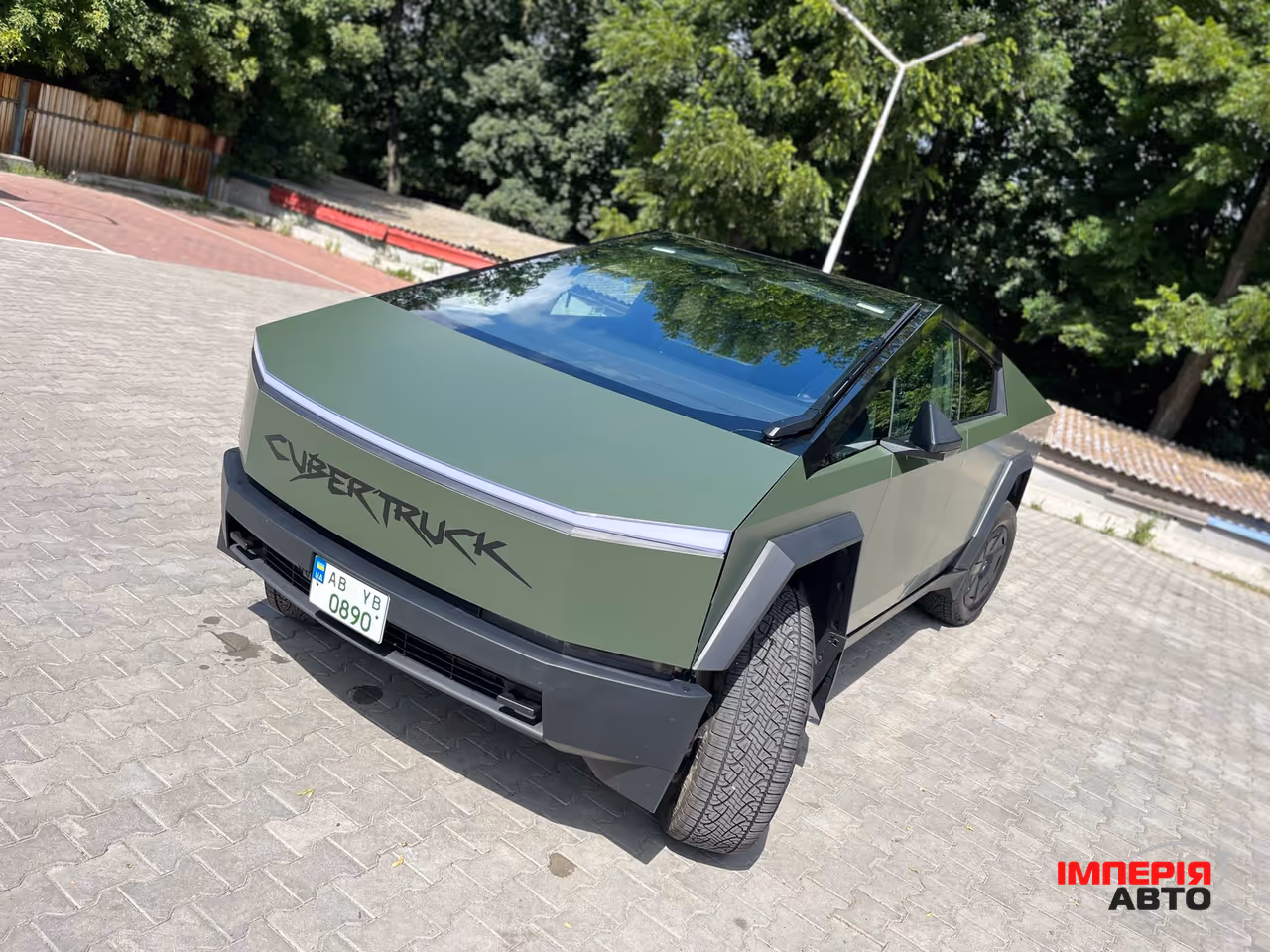 Tesla Cybertruck - фото 1