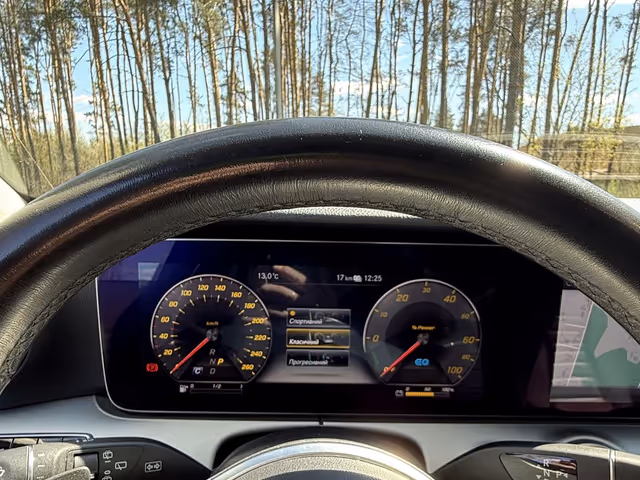 Mercedes-Benz E-Класс - зображення 4