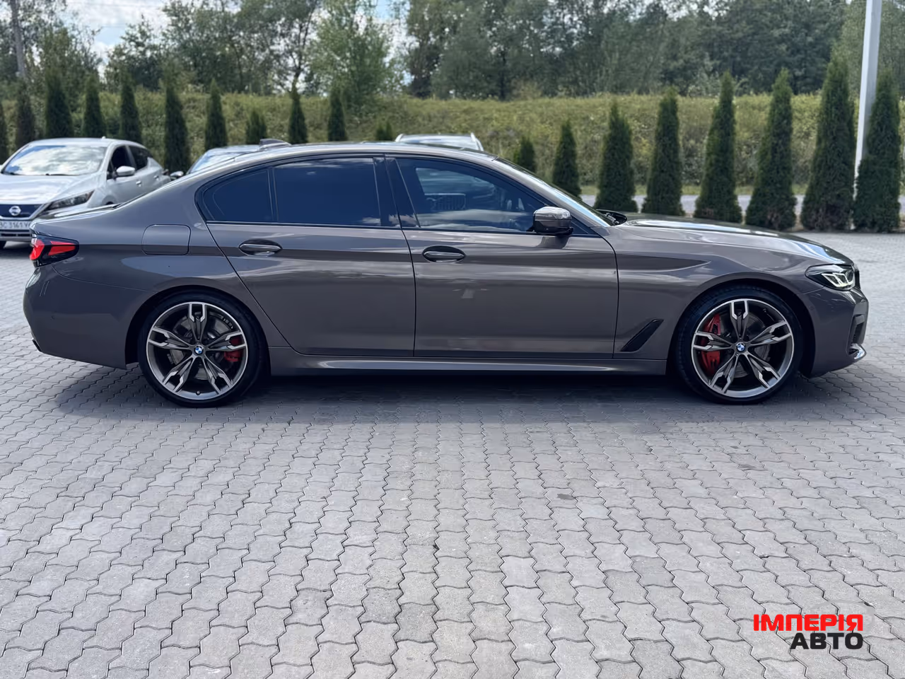 BMW 5 серії - фото 11