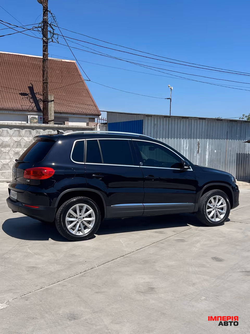 Volkswagen Tiguan - фото 13