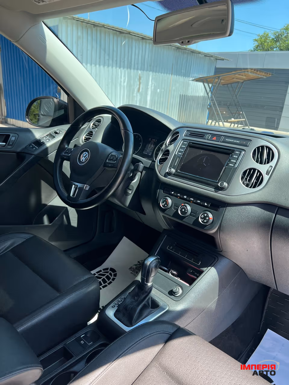 Volkswagen Tiguan - фото 26