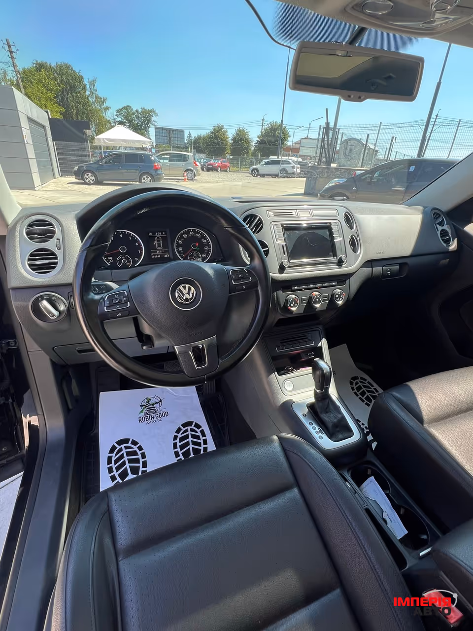 Volkswagen Tiguan - фото 24