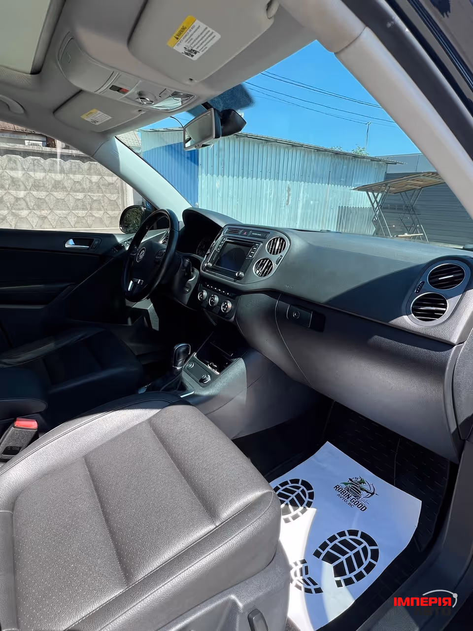 Volkswagen Tiguan - фото 25