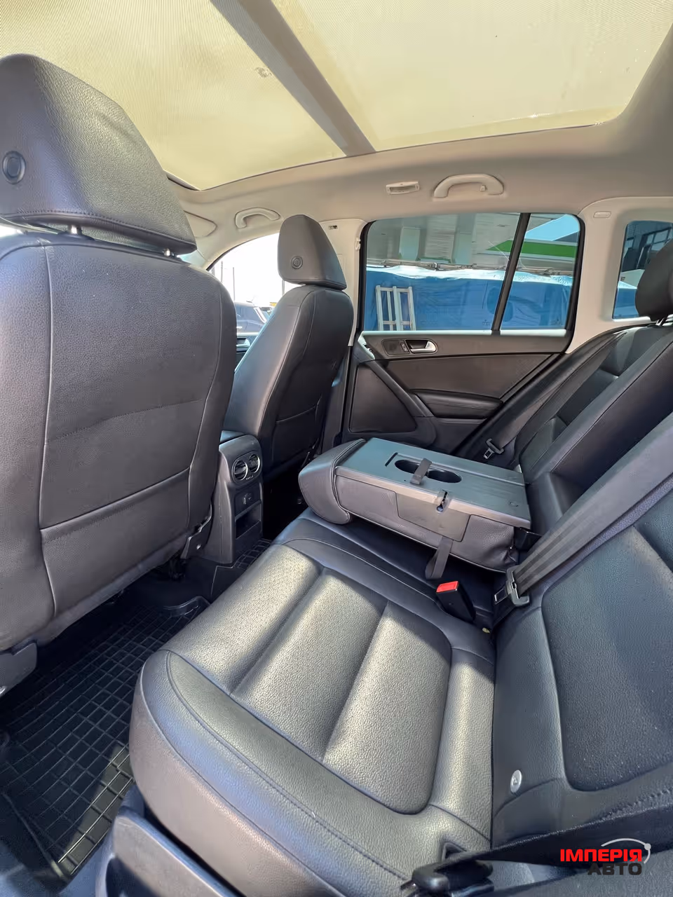 Volkswagen Tiguan - фото 28