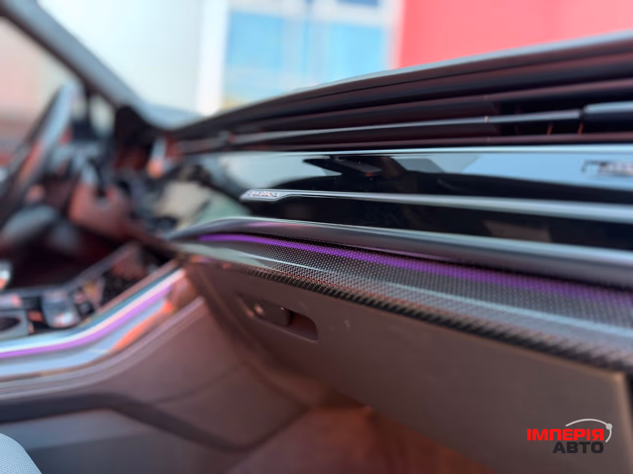 Audi SQ7 - фото 12