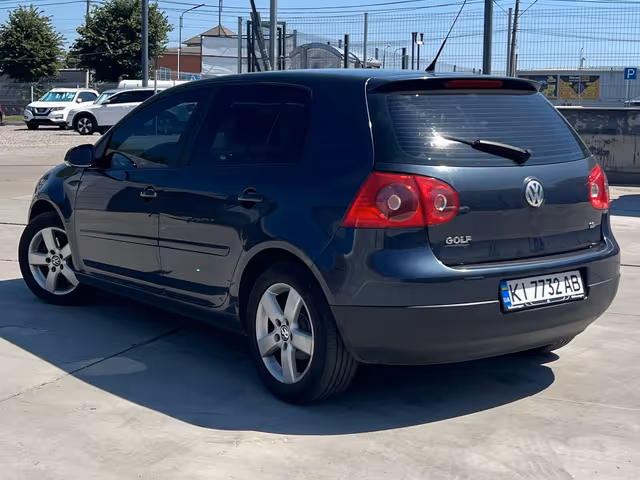 Volkswagen Golf - зображення 4