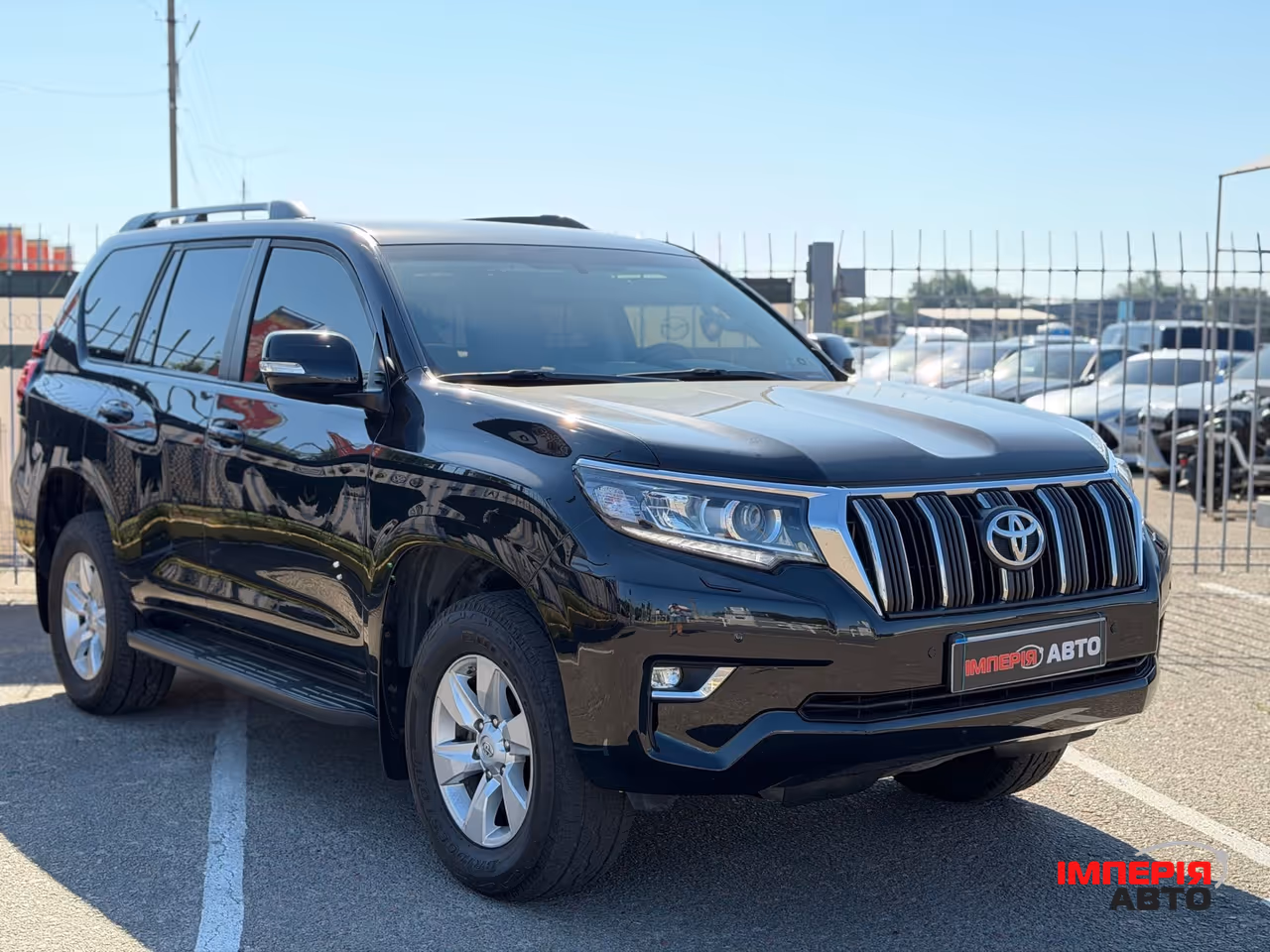 Toyota Land Cruiser Prado - фото 1