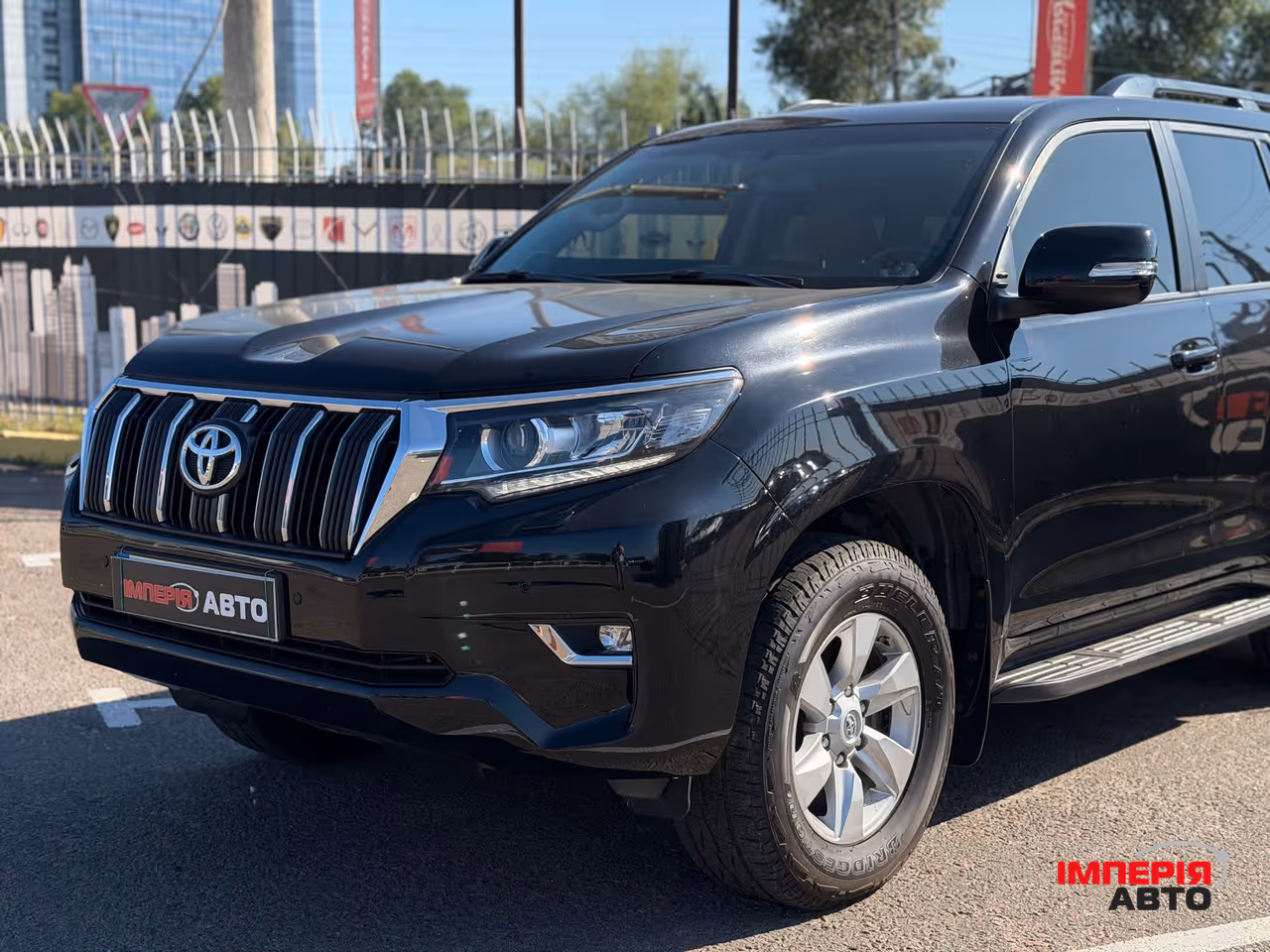 Toyota Land Cruiser Prado - фото 4