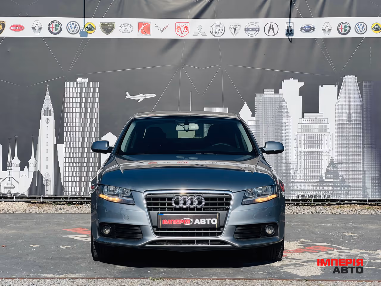 Audi A4 - фото 2