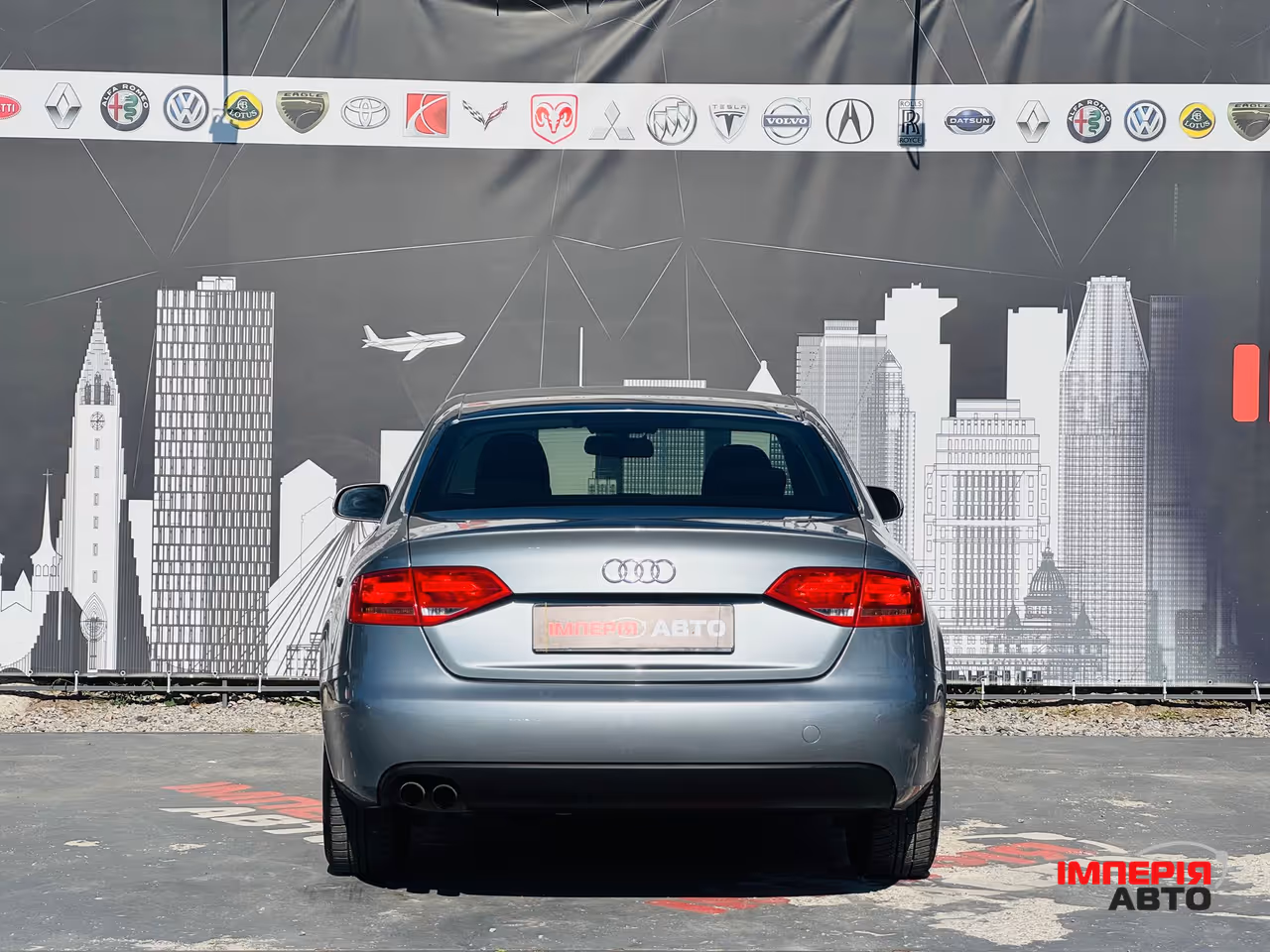 Audi A4 - фото 4