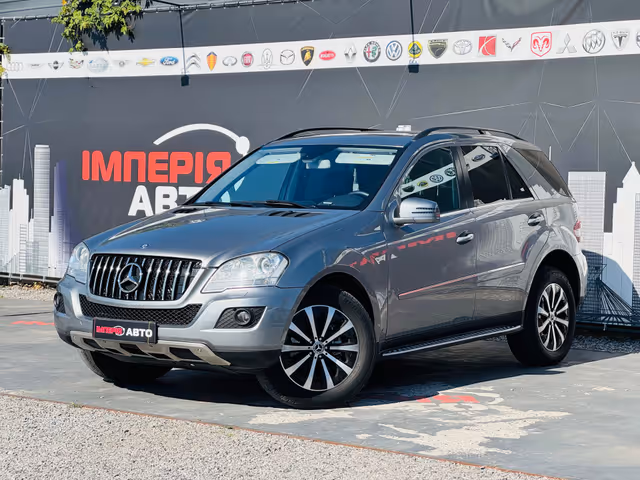 Mercedes-Benz M-Класс - зображення 1