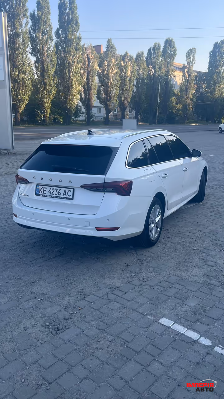 Skoda Octavia - фото 9