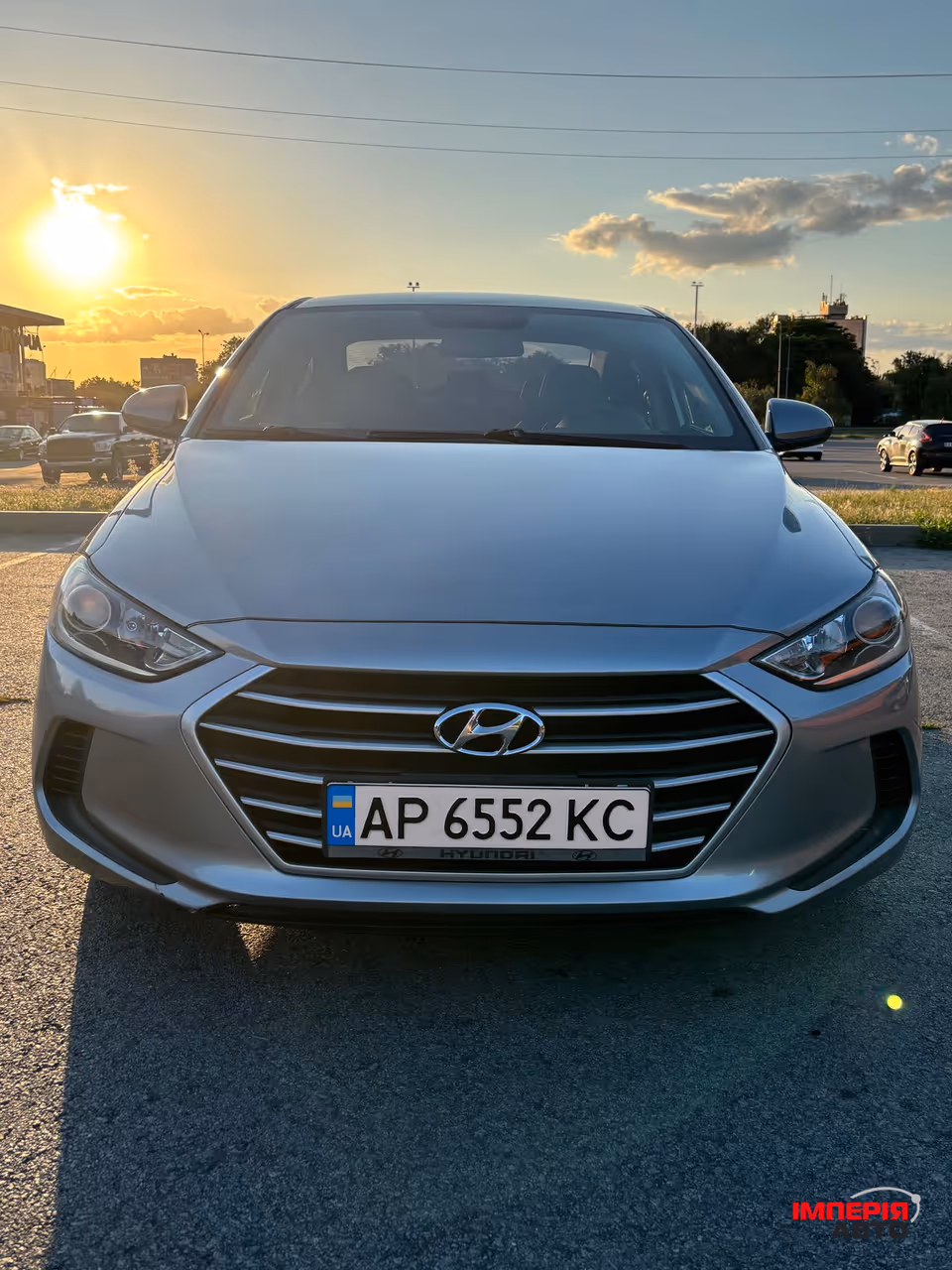 Hyundai Elantra - фото 8