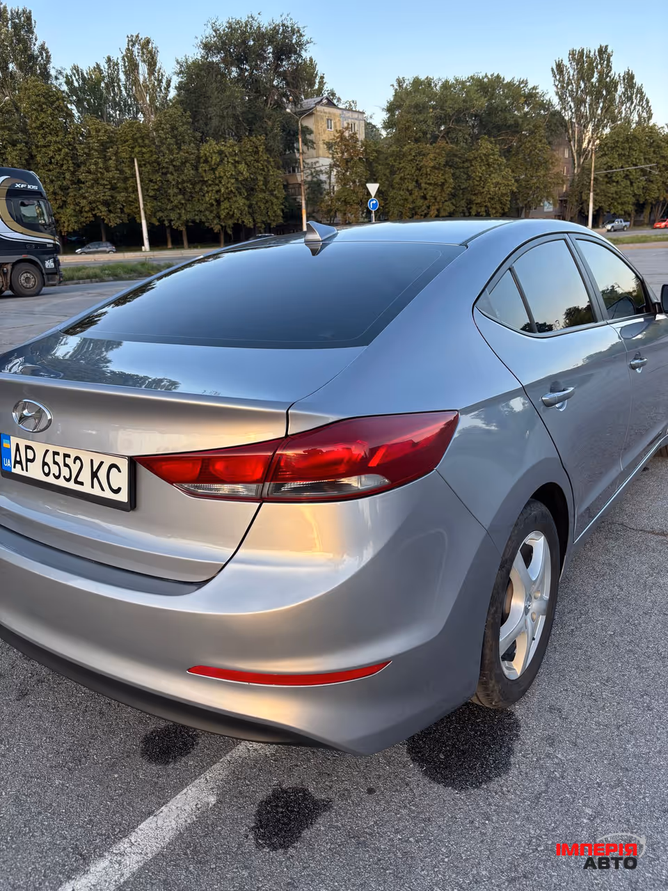 Hyundai Elantra - фото 5