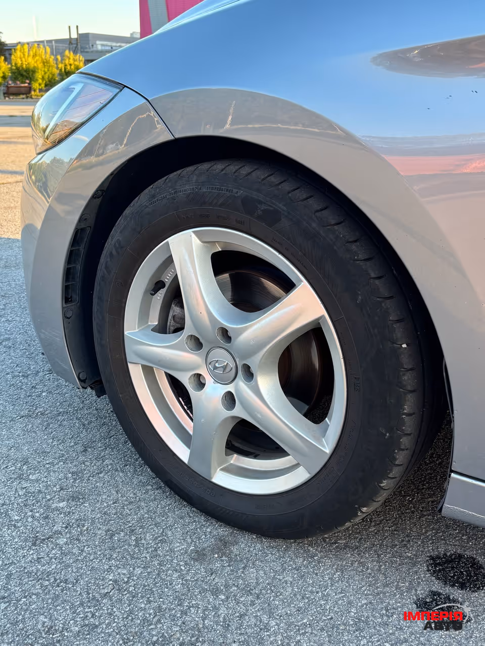 Hyundai Elantra - фото 10