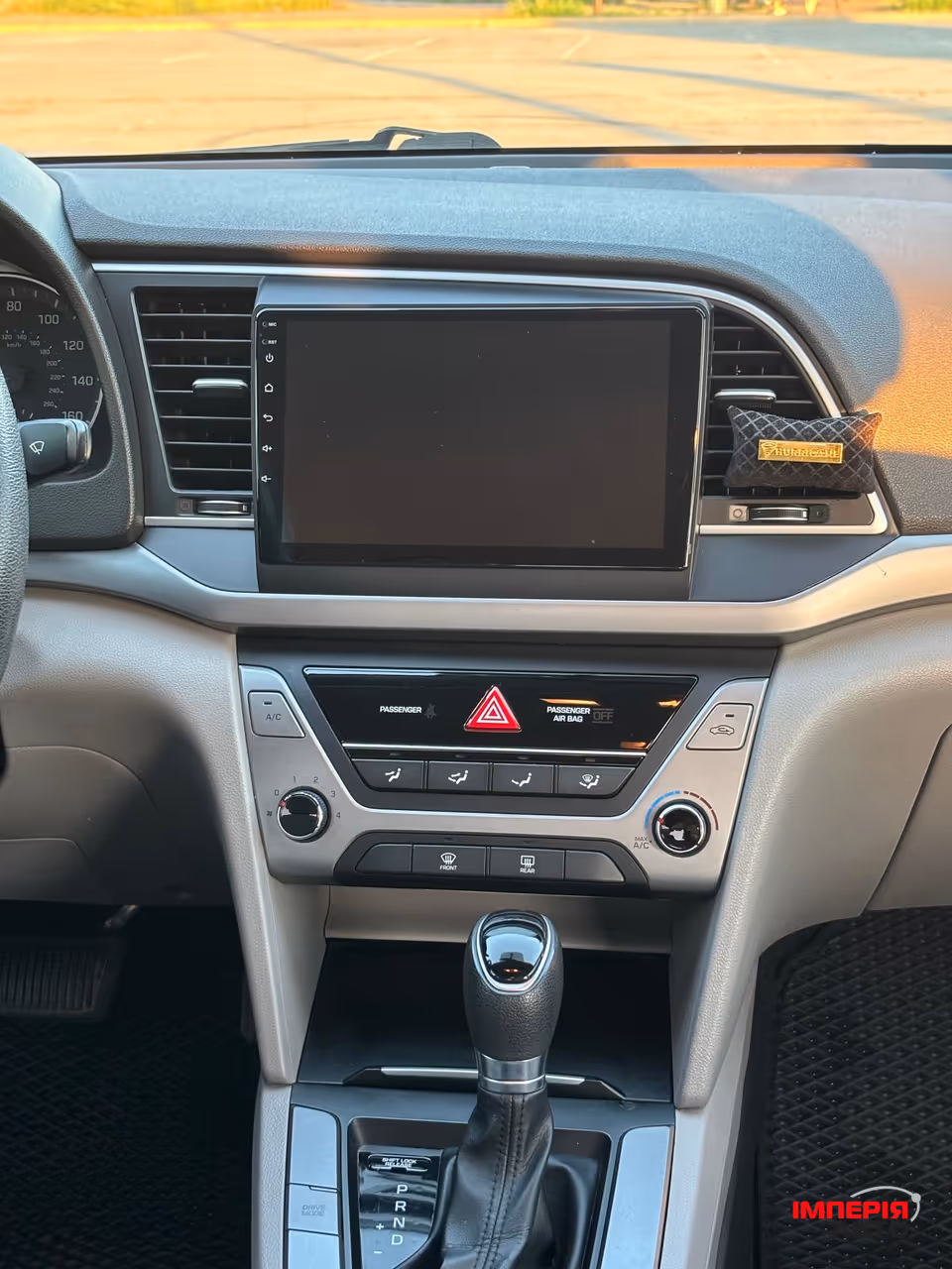 Hyundai Elantra - фото 21