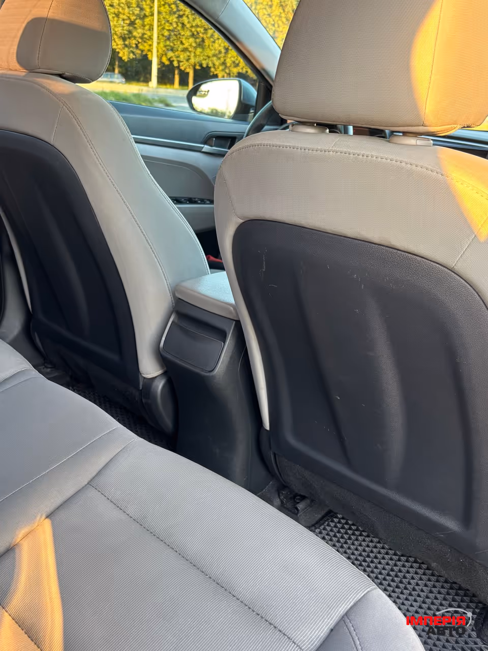 Hyundai Elantra - фото 19