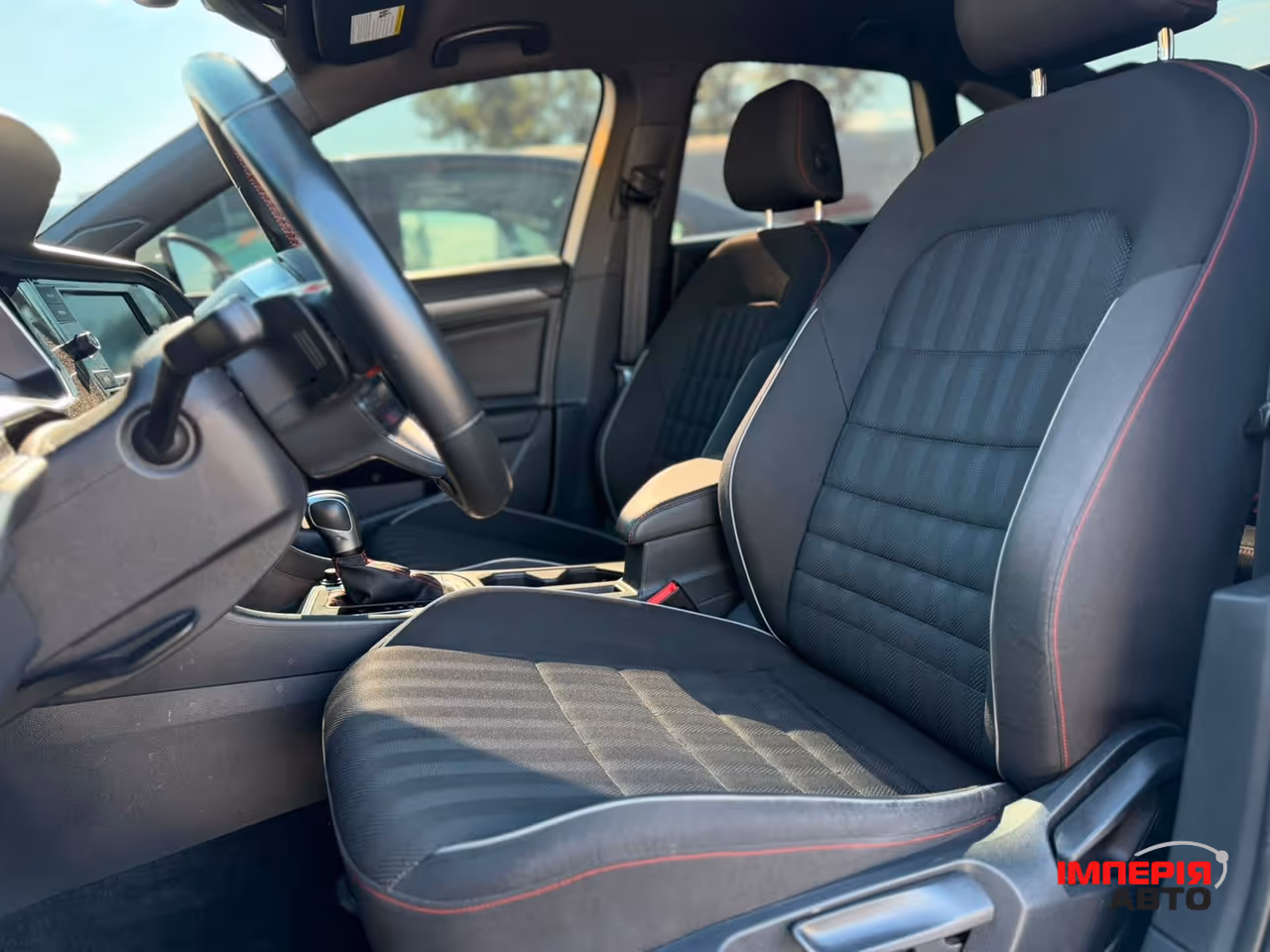 Volkswagen Jetta - фото 9