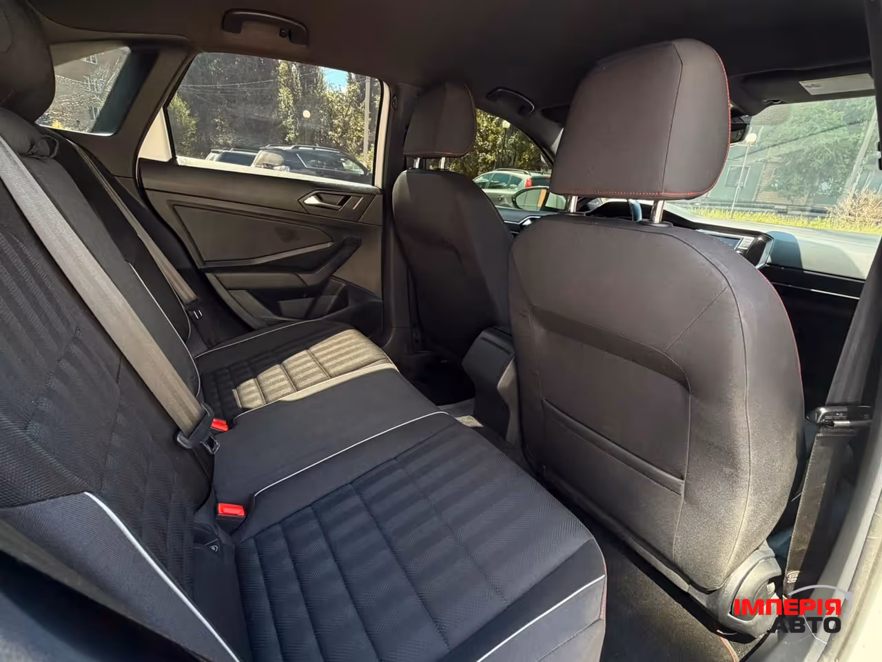 Volkswagen Jetta - фото 21