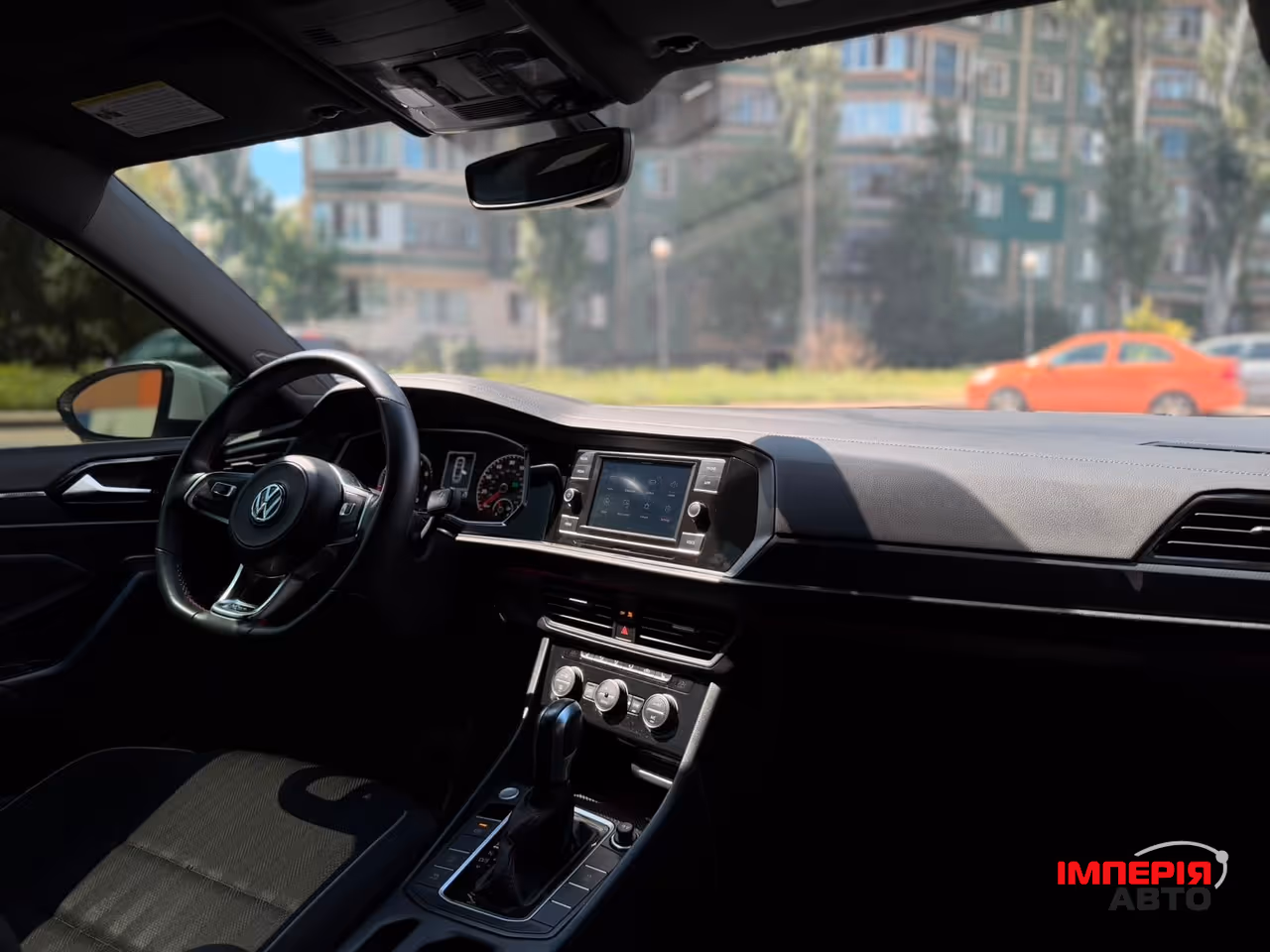 Volkswagen Jetta - фото 2