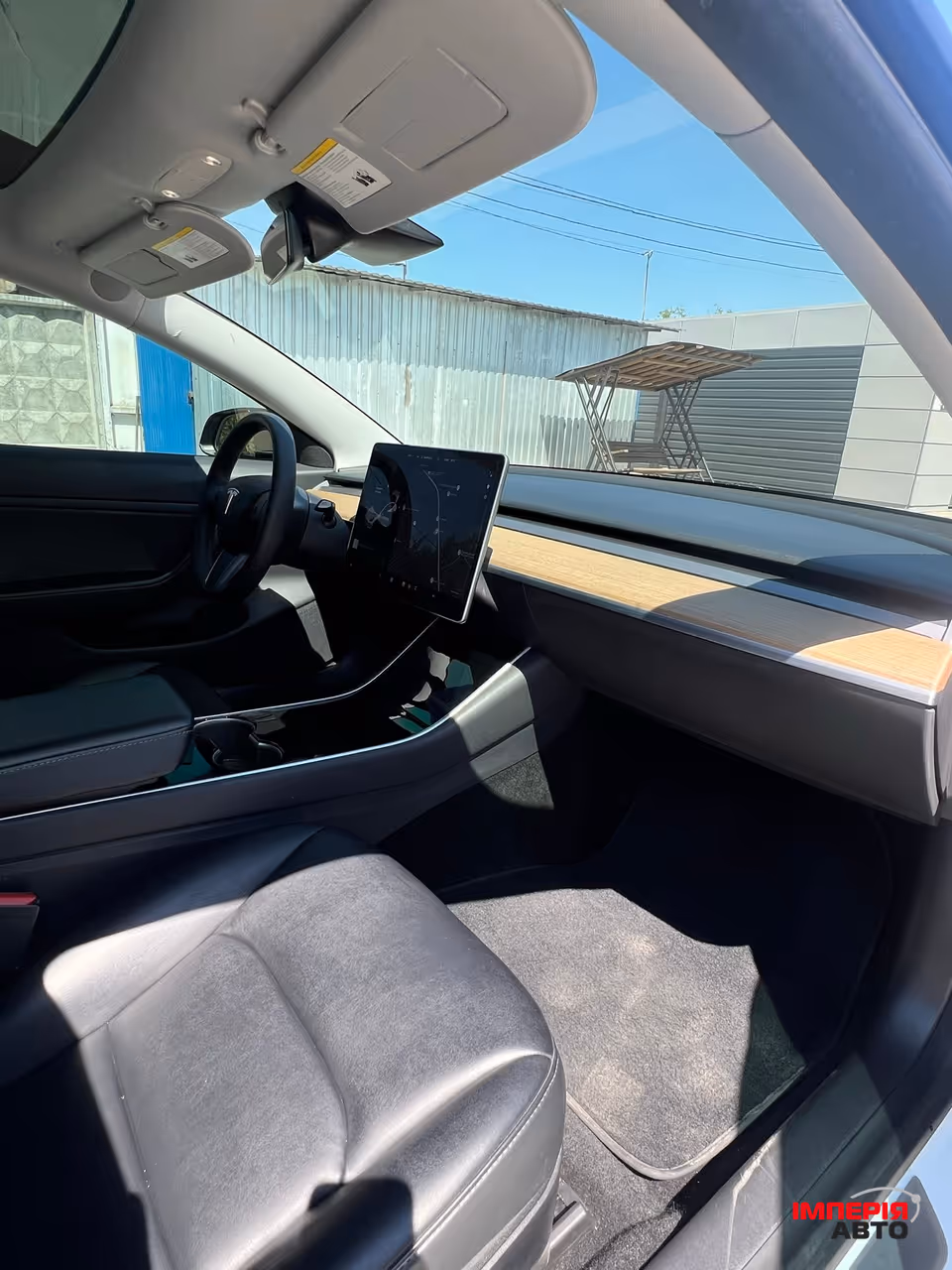 Tesla Model 3 - фото 24