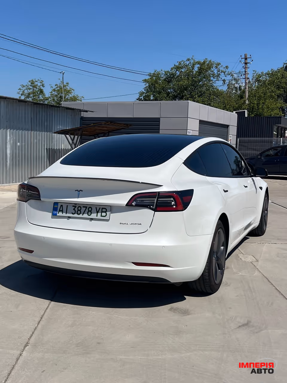 Tesla Model 3 - фото 14