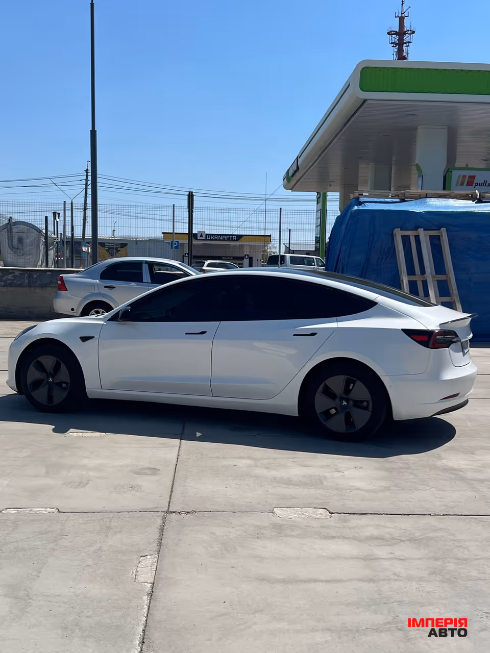 Tesla Model 3 - фото 19