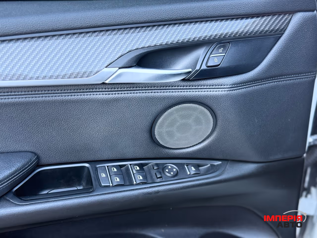 BMW X5 - фото 18