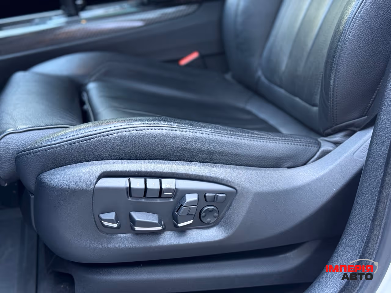 BMW X5 - фото 15
