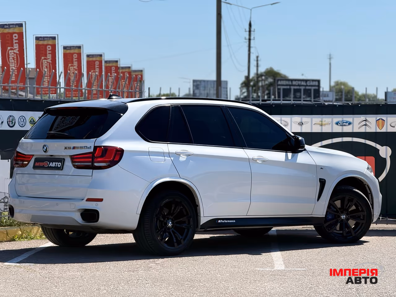 BMW X5 - фото 37