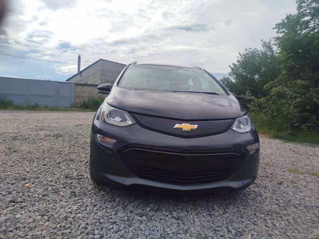 Chevrolet Bolt - зображення 1