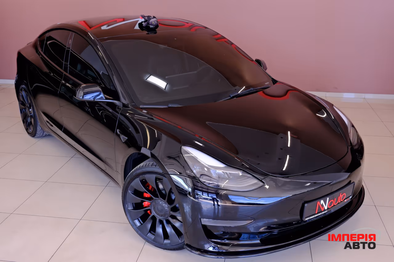 Tesla Model 3 - фото 4