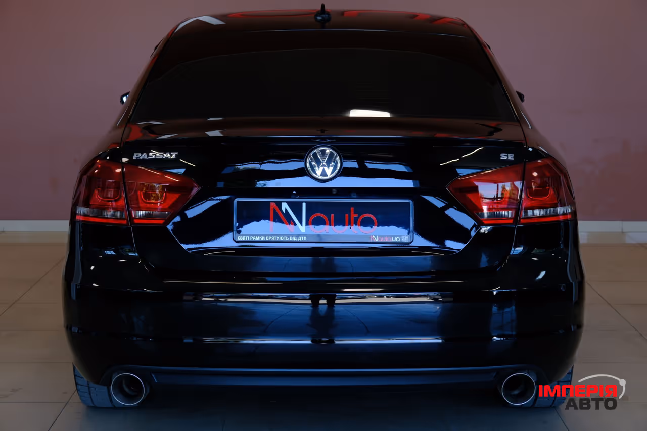 Volkswagen Passat - фото 6