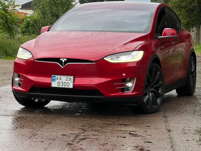 Tesla Model X - зображення 1