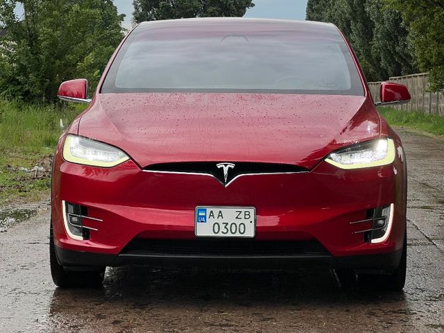 Tesla Model X - зображення 3