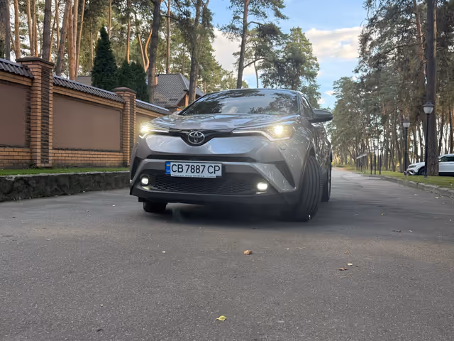 Toyota C-HR - зображення 1