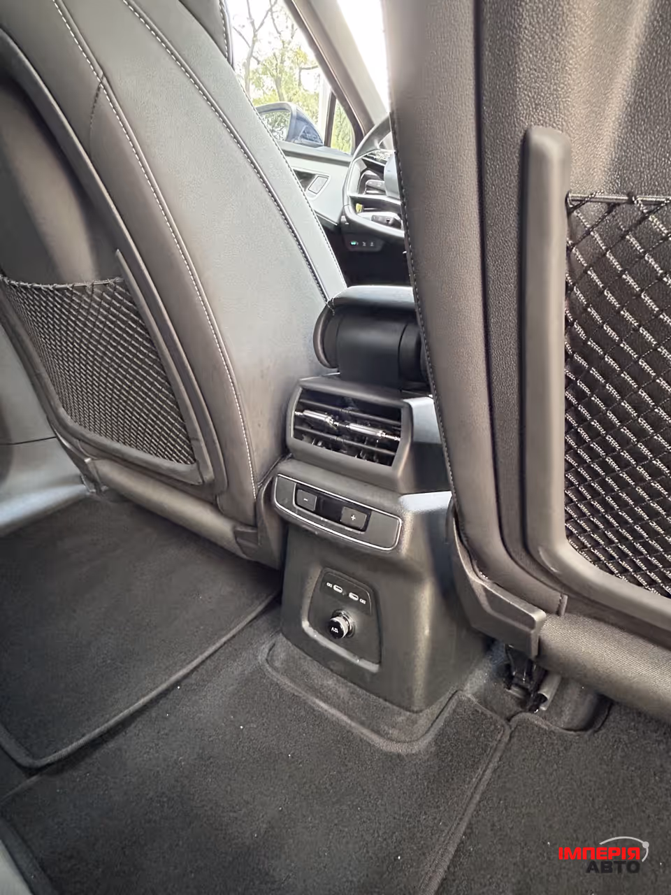 Audi Q5 e-tron - фото 15