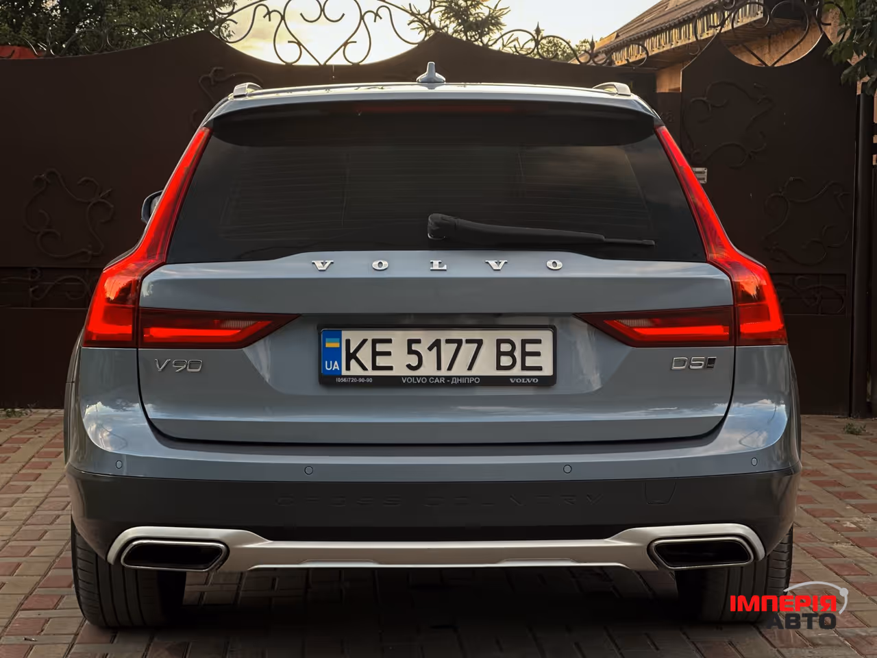 Volvo V90 - фото 8