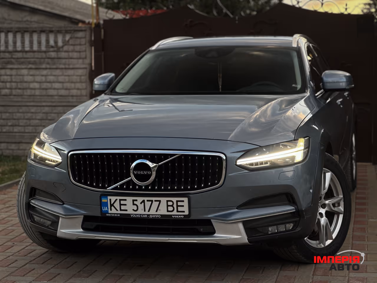 Volvo V90 - фото 2