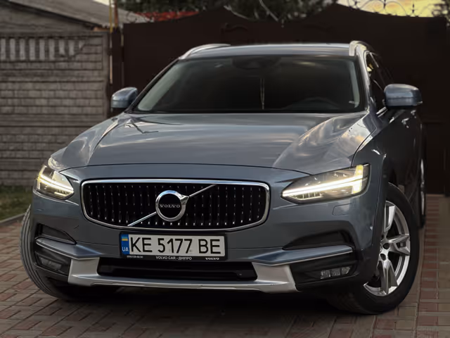 Volvo V90 - зображення 2