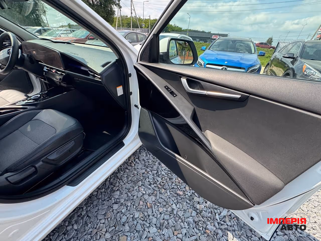 Kia Niro - фото 34