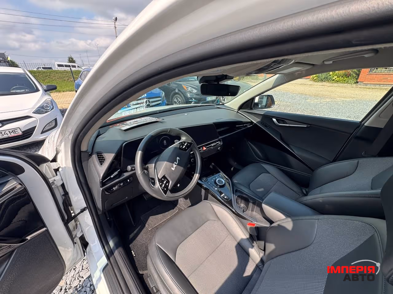 Kia Niro - фото 23