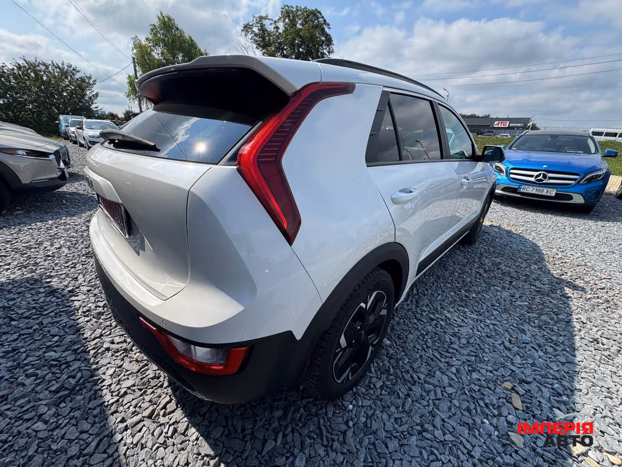 Kia Niro - фото 8
