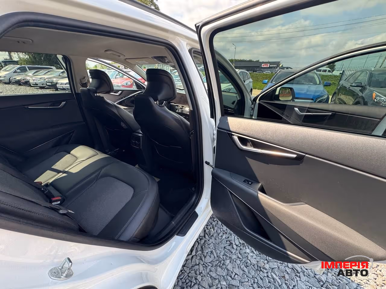 Kia Niro - фото 38